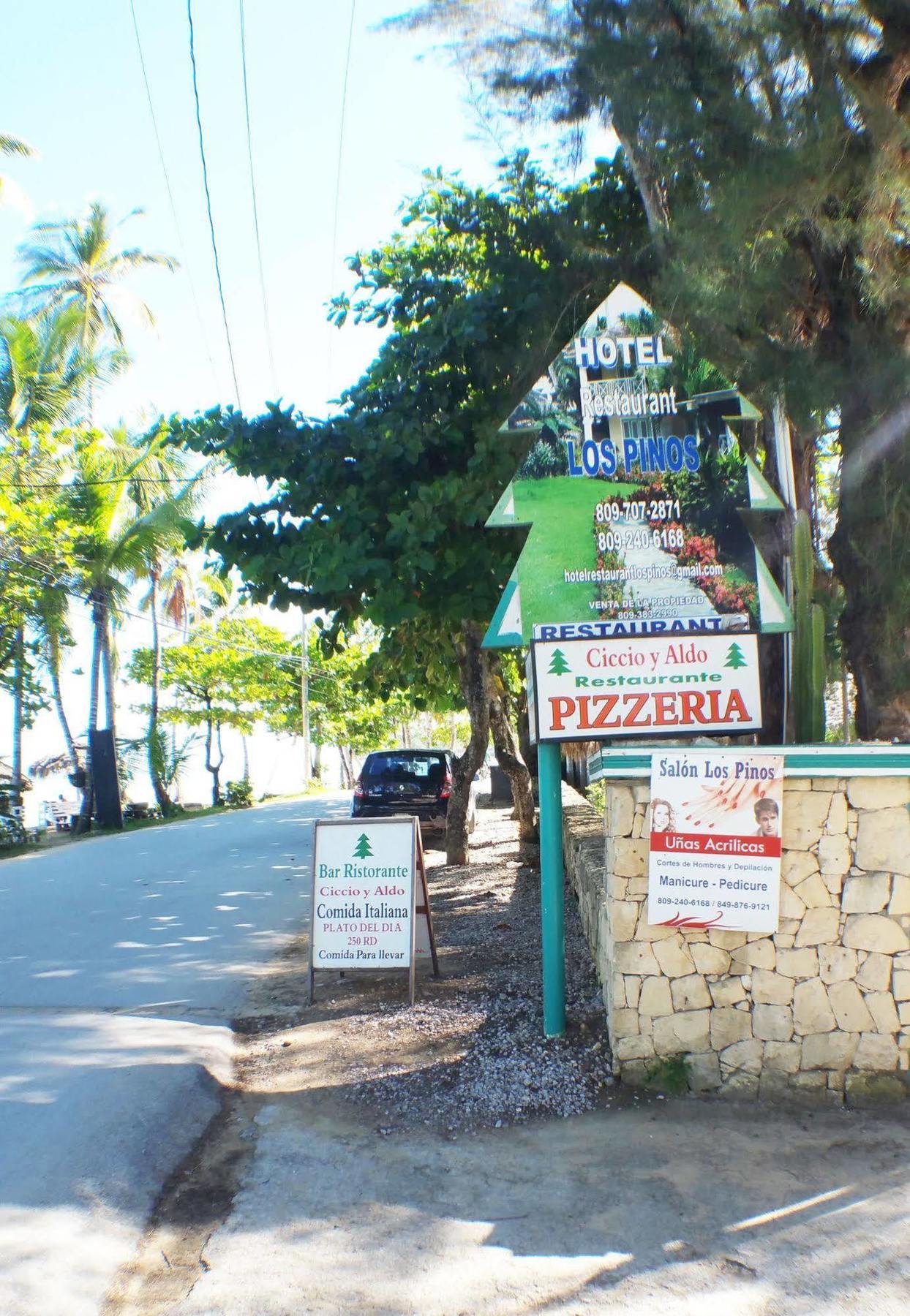 Hotel Los Pinos Las Terrenas Exterior photo