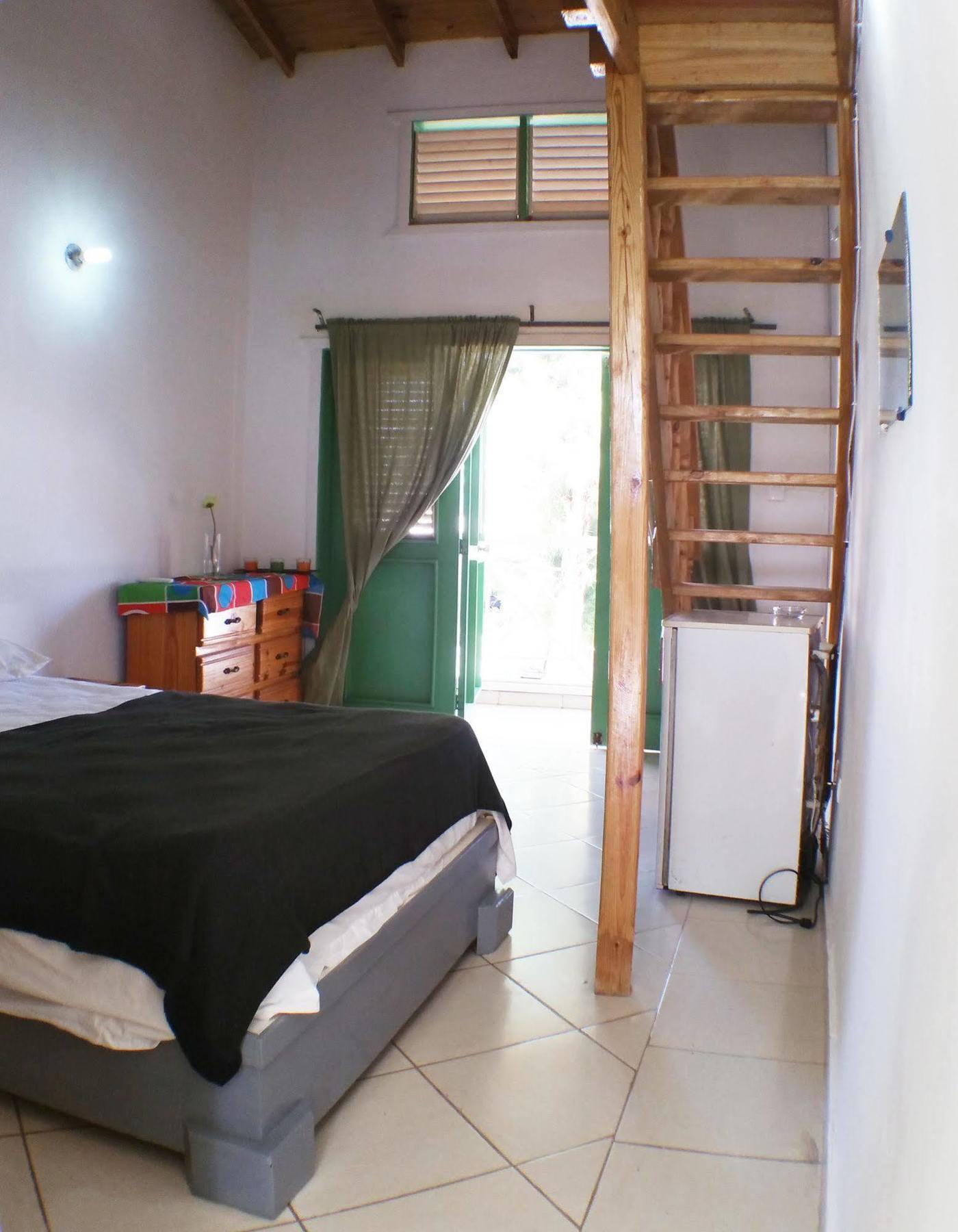 Hotel Los Pinos Las Terrenas Exterior photo