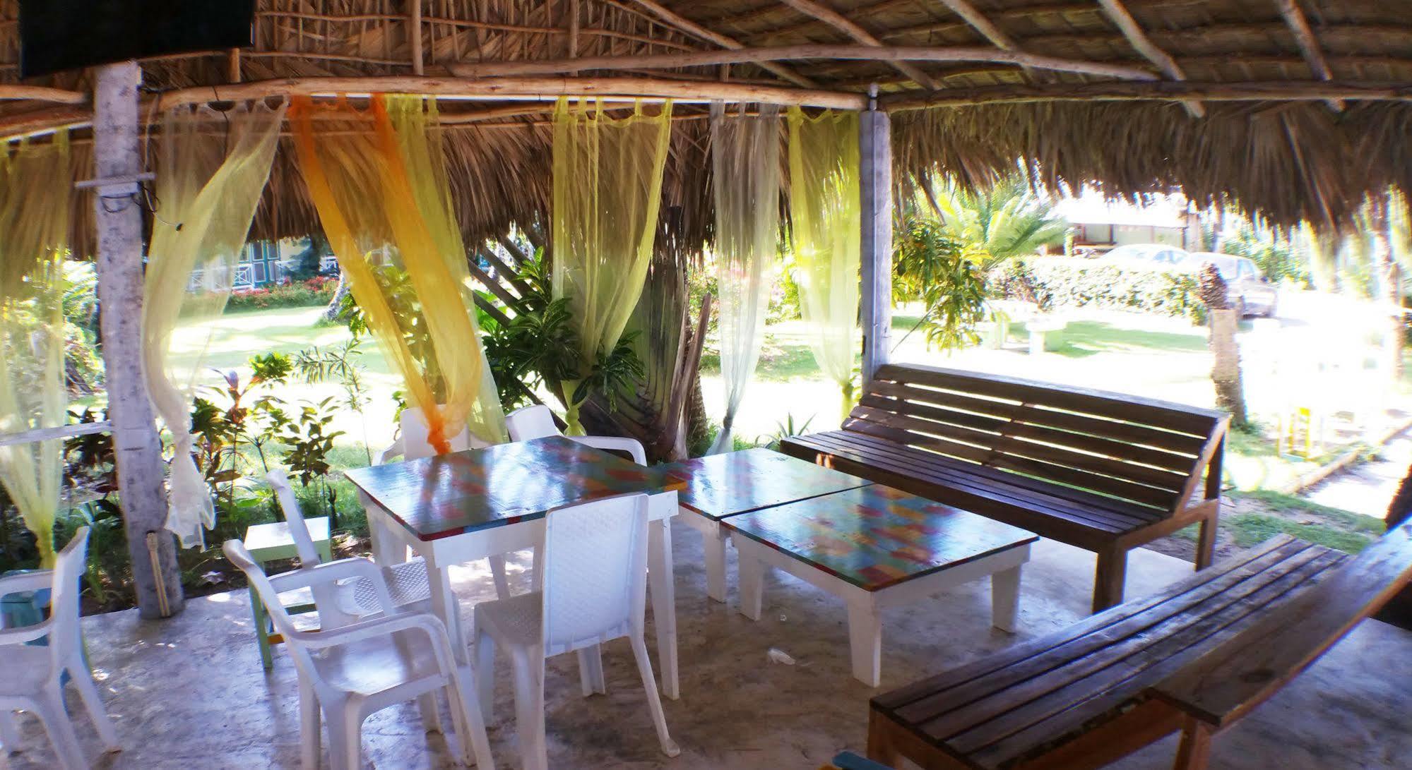 Hotel Los Pinos Las Terrenas Exterior photo